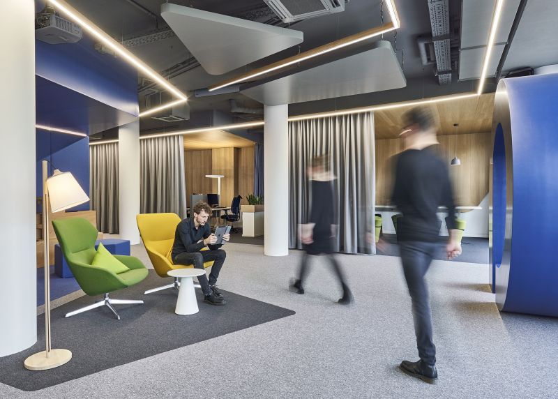 Bankenplanung von bkp: Moderne Bankfiliale für New Work Geldinstitute